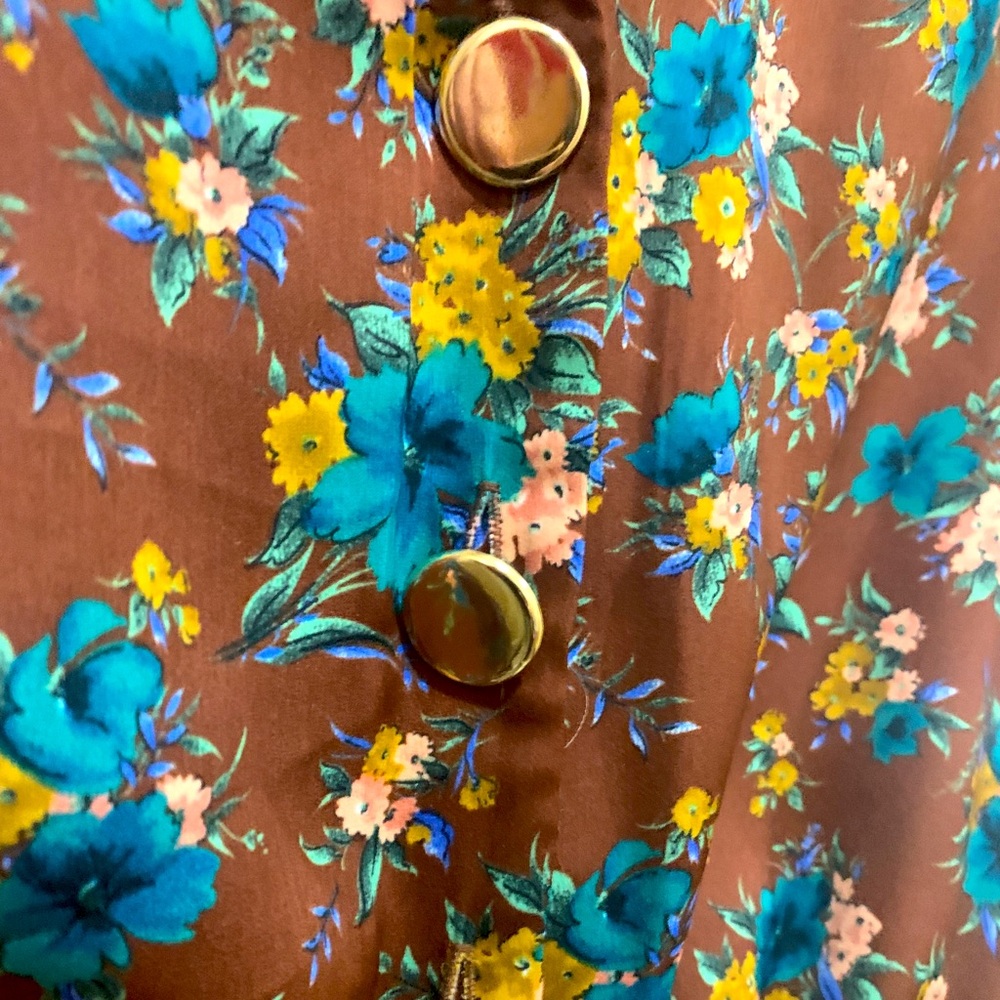 ZARA floral blouse with gold buttons